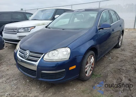 2007 Volkswagen Jetta 2.5 from USA, damaged, VIN 3VWSF71K87M045675